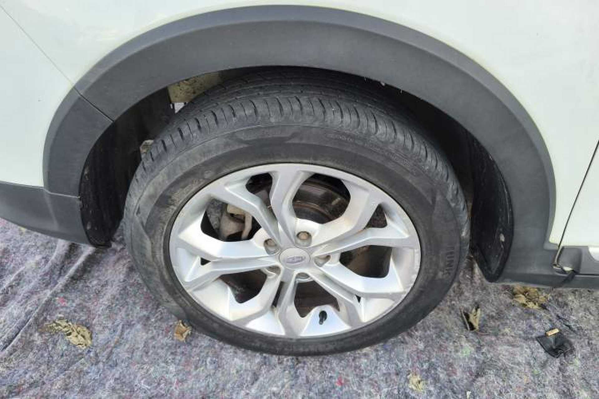 Used Karry K60 2019 K60S 1.5L Manual Flagship Model Exterior 7