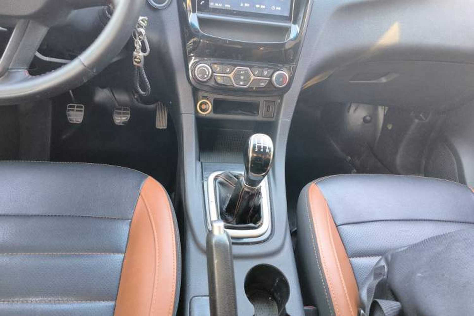 Used Karry K60 2019 K60S 1.5L Manual Flagship Model Gear Lever