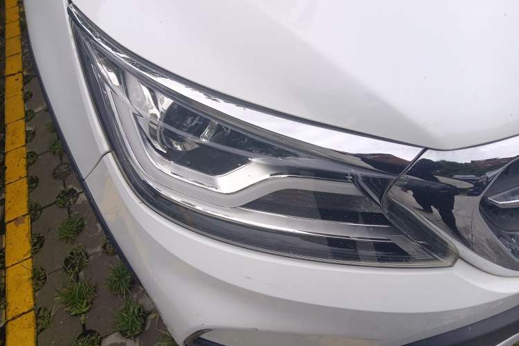 Used Karry K60  Right Front Headlight
