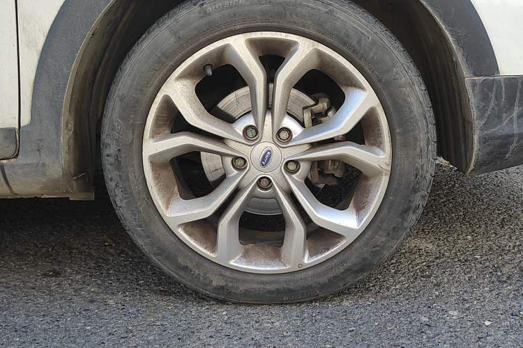 Used Karry K60  Right Front Wheel Hub
