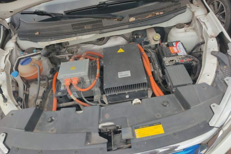 Used Karry K60EV 2018 V-Series Model Engine Bay