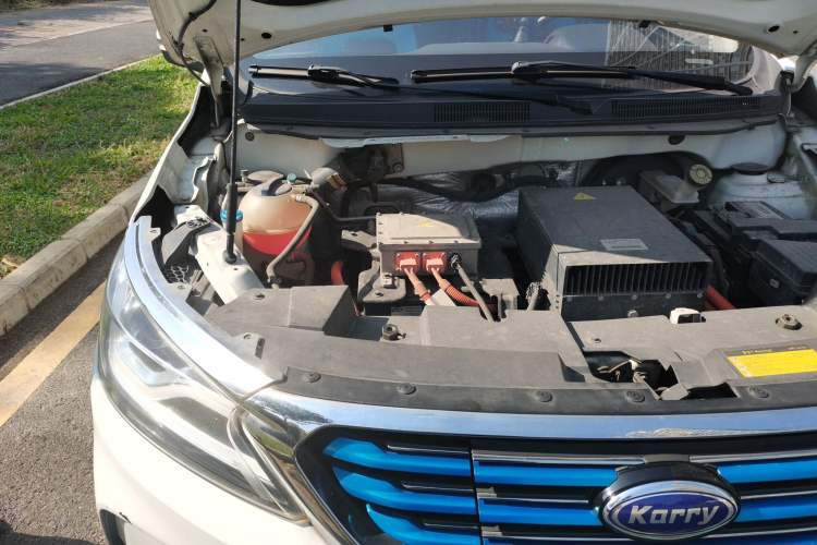 Used Karry K60EV 2018 Luxury Edition Engine Bay Right