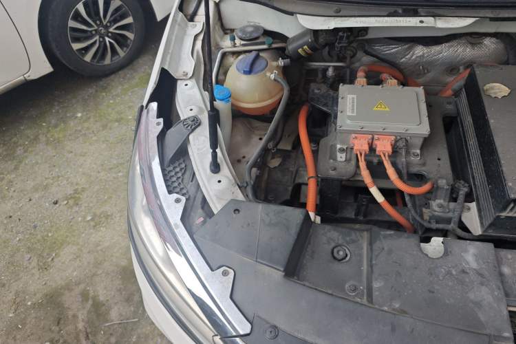 Used Karry K60EV 2018 Luxury Edition Engine Bay Right