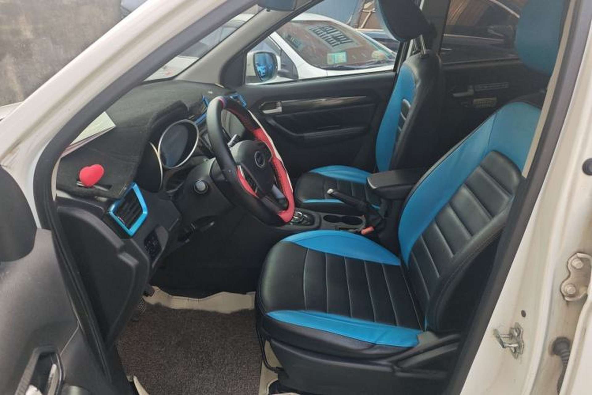 Used Karry K60EV 2018 Luxury Edition Left Front Seat