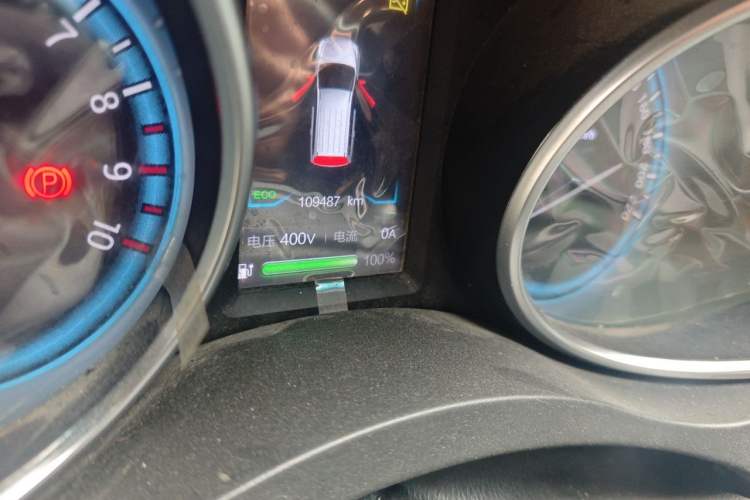Used Karry K60EV 2018 V-Series Model Odometer Close Up