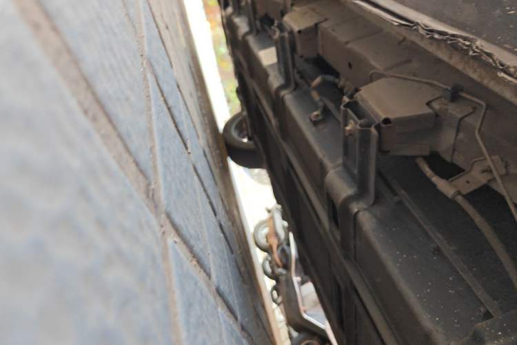 Used Karry K60EV 2019 351 Luxury Version Chassis Rear Left