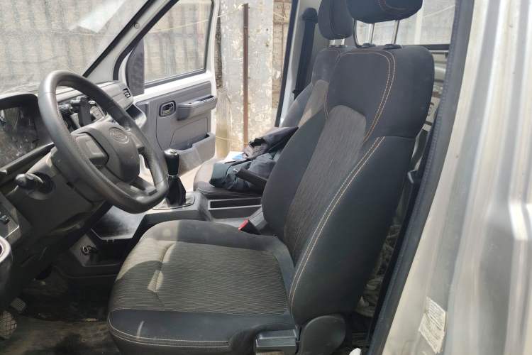 Used Karry X6 2022 1.6L Standard Single-Row Crew Cab DAM16KR Left Rear Seat