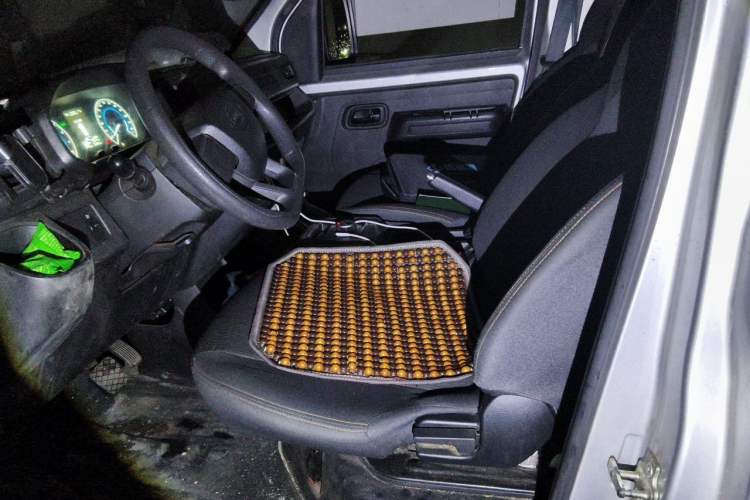 Used Karry Xiaoxiang EV 2023 Panel Van Luxury Version 55.7 kWh Left Rear Seat