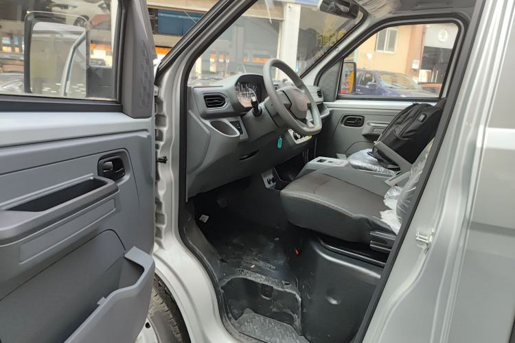 Used Karry Xiaoxiang X3 2024 245 km Pickup Driver Seat