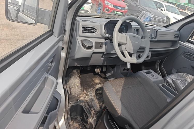 Used Karry Xiaoxiang X3 2024 245 km Pickup Driver Seat
