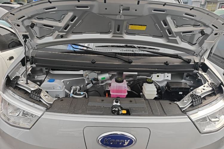 Used Karry Xiaoxiang X3 2024 245 km Pickup Engine Bay