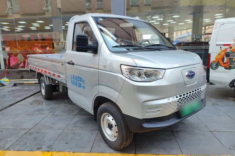 Used Karry Xiaoxiang X3 2024 245 km Pickup Exterior 1