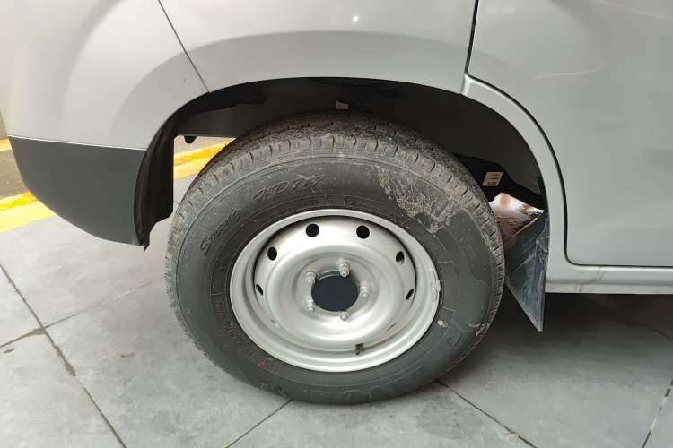 Used Karry Xiaoxiang X3 2024 245 km Pickup Exterior 4