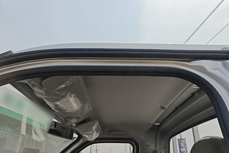 Used Karry Xiaoxiang X3 2024 245 km Pickup Headliner