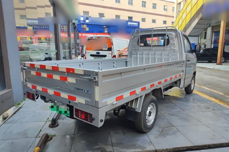 Used Karry Xiaoxiang X3 2024 245 km Pickup Rear Right 45 Deg