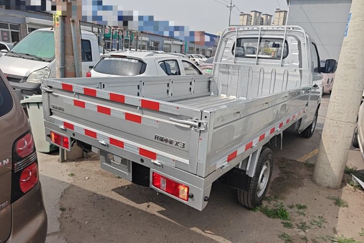 Used Karry Xiaoxiang X3 2024 245 km Pickup Rear Right 45 Deg