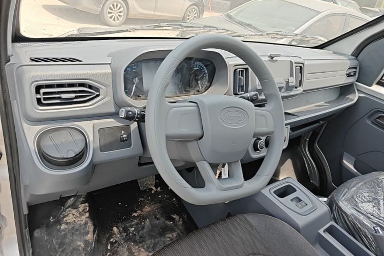 Used Karry Xiaoxiang X3 2024 245 km Pickup Steering Wheel
