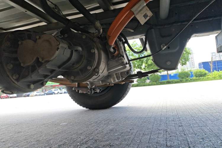 Used Karry Xiaoxiang X3  Chassis Front Left