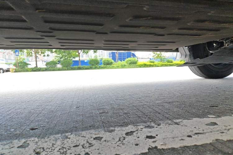 Used Karry Xiaoxiang X3  Chassis Front Right