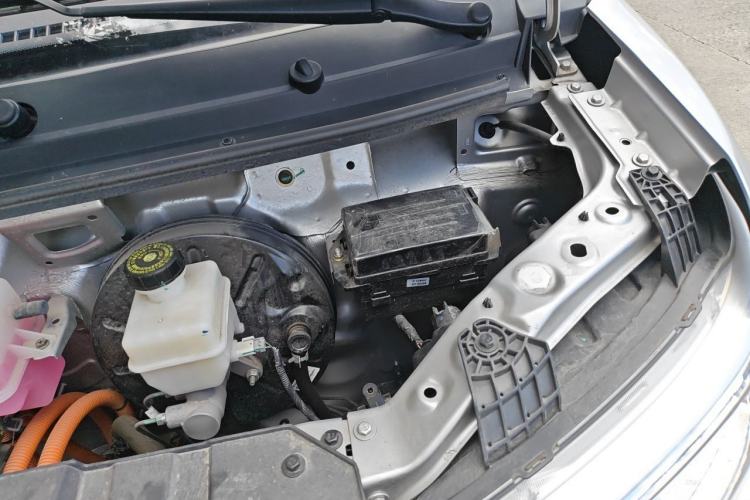Used Karry Xiaoxiang X3  Engine Bay Left