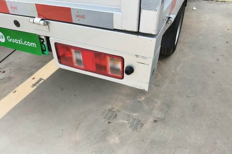 Used Karry Xiaoxiang X7 2024 AVIC Battery (3815 Cargo Box) Side-Panel Truck – Deluxe Model Exterior 3