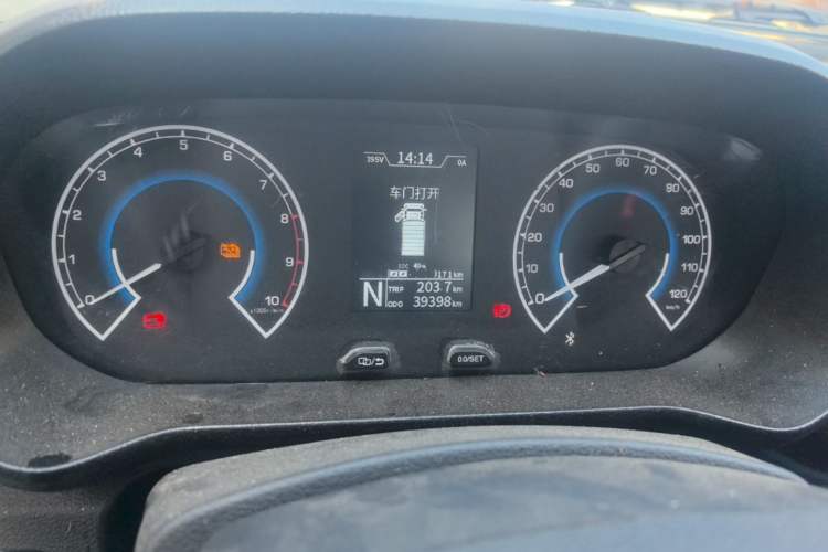 Used Karry Xiaoxiang X7 2024 AVIC Battery (3815 Cargo Box) Side-Panel Truck – Deluxe Model Instrument Cluster