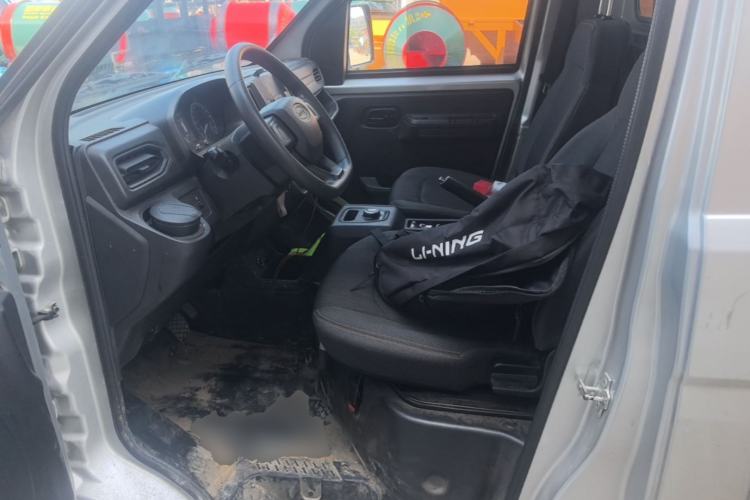 Used Karry Xiaoxiang X7 2024 AVIC Battery (3815 Cargo Box) Side-Panel Truck – Deluxe Model Left Rear Seat