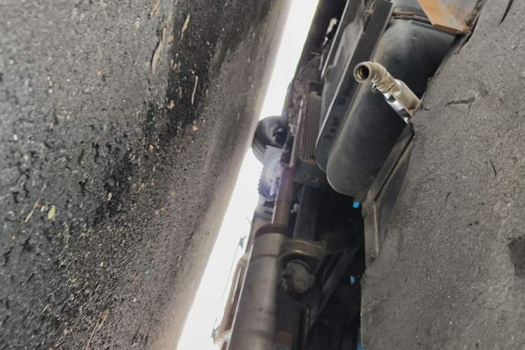 Used Karry Youjin  Chassis Rear Left