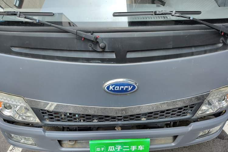 Used Karry Youjin  Engine Bay