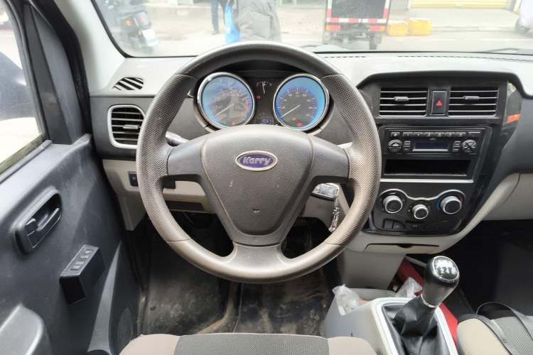 Used Karry Youjin 2016 1.3L Double-Cab Extended Comfort Model ACTECO-SQR472WD Steering Wheel