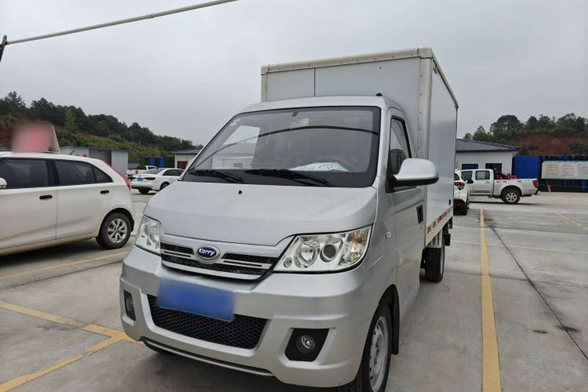 Used Karry Youjin 2019 1.5L Standard Van China VI Emission Standard Single-Row Extended Version DAM15KR Front Left 45 Deg