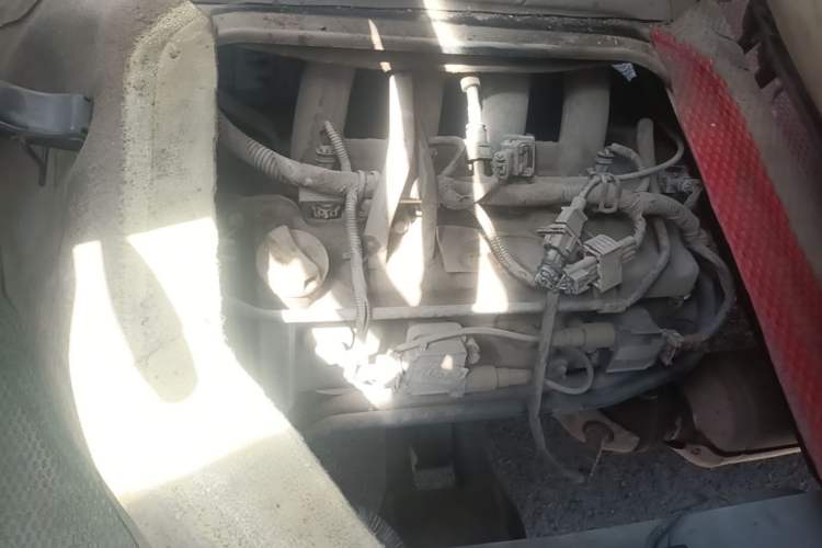Used Karry Yousheng 2 2010 1.0L Base Version Engine Bay Right