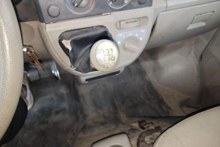 Used Karry Yousheng 2 2012 1.0L Power I-Type Gear Lever