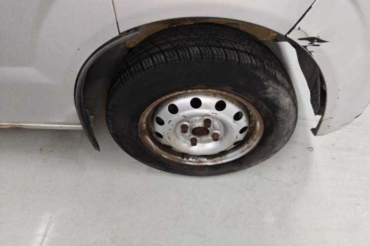 Used Karry Yousheng 2 2012 1.0L Power I-Type Right Front Wheel Hub