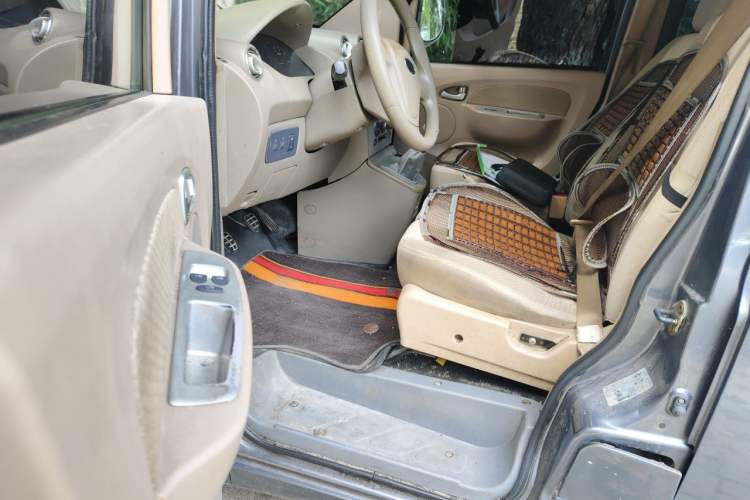 Used Karry Youya 2 2013 1.5L Comfort Model Driver Seat