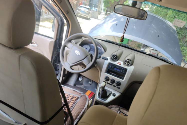 Used Karry Youya 2 2013 1.5L Comfort Model Headliner