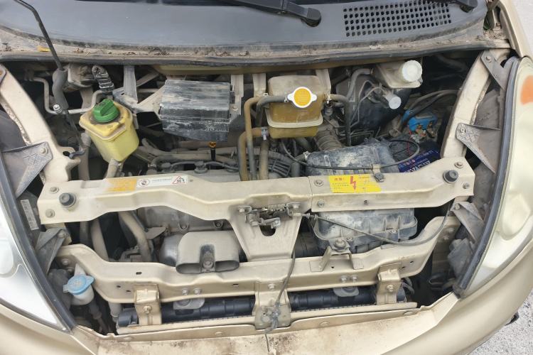 Used Karry Youya 2 2013 1.5L Comfort Model Engine Bay