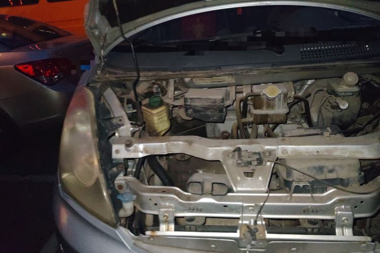 Used Karry Youya 2 2013 1.5L Standard Model Engine Bay Right