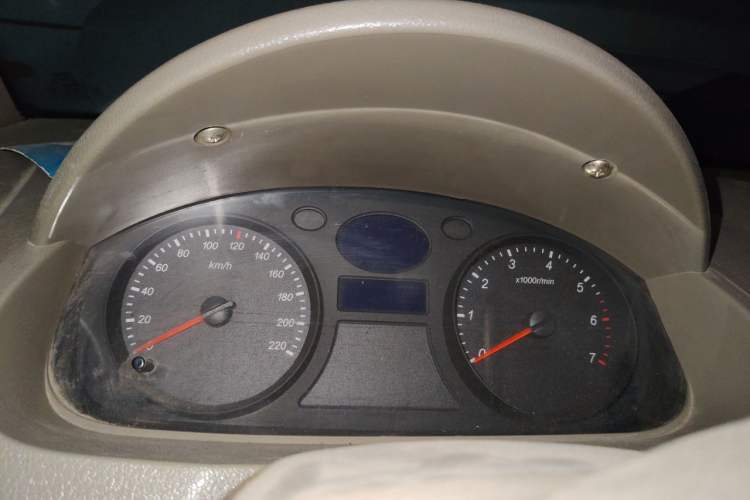 Used Karry Youya 2 2013 1.5L Standard Model Instrument Cluster