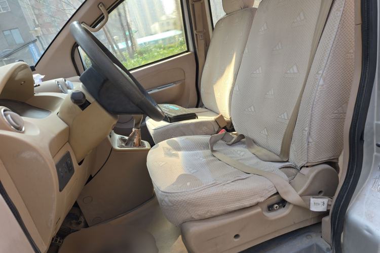 Used Karry Youya 2 2013 1.5L Standard Model Left Front Seat