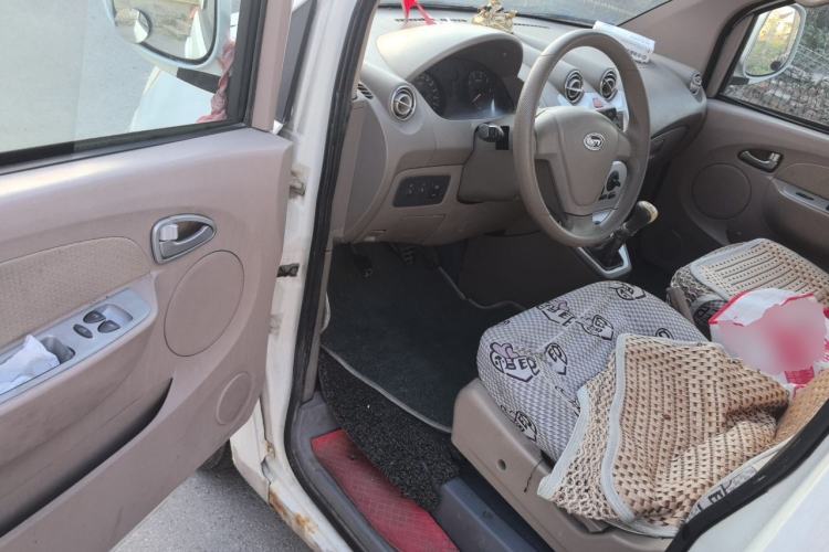 Used Karry Youya 2 2013 1.5L Powerful Version Driver Seat
