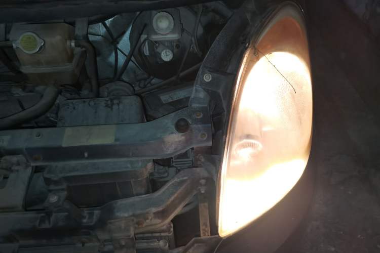 Used Karry Youya 2007 1.2L New Standard Version Engine Bay Left