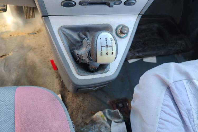 Used Karry Youya 2007 1.2L New Power Version Gear Lever