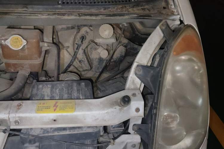 Used Karry Youya 2007 1.2L New Standard Version Engine Bay Left