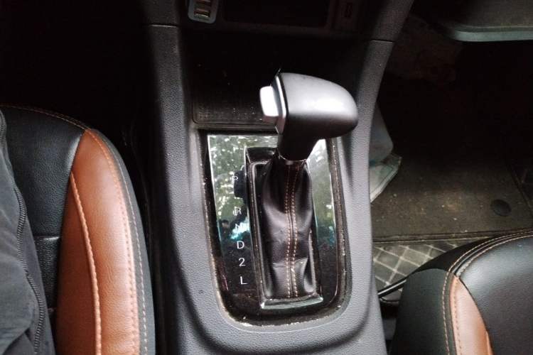Used Karry Youya  Gear Lever