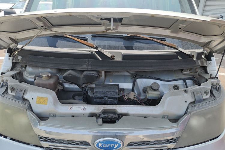Used Karry Youyou 2 2013 1.2L Comfort Model Engine Bay