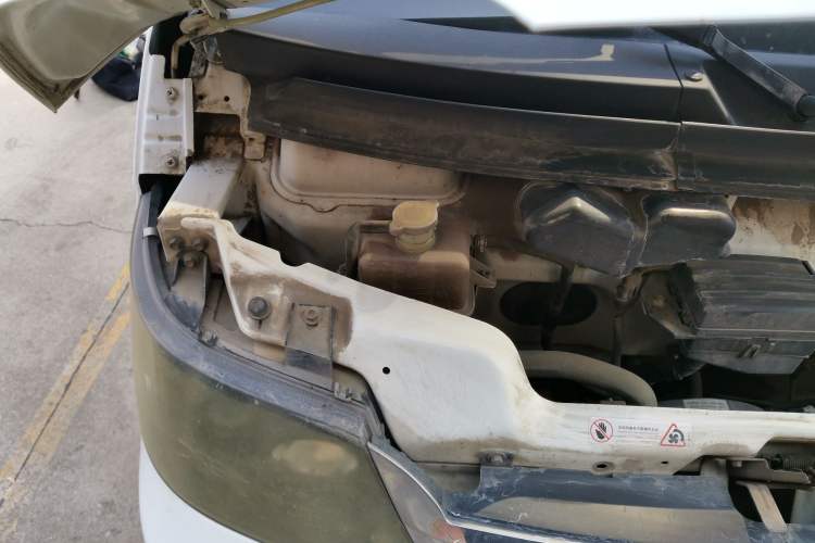 Used Karry Youyou 2 2013 1.0L Standard Version Engine Bay Right