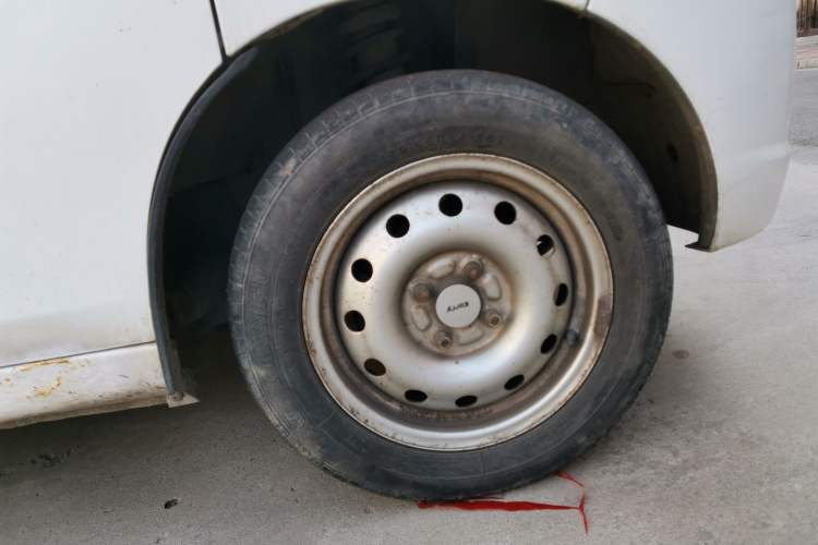 Used Karry Youyou 2 2013 1.0L Standard Version Right Front Wheel Hub