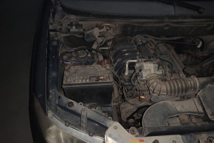 Used Karry Youyou 2010 1.1L Luxury Version Engine Bay Right