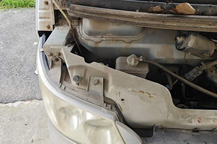 Used Karry Youyou  Engine Bay Right